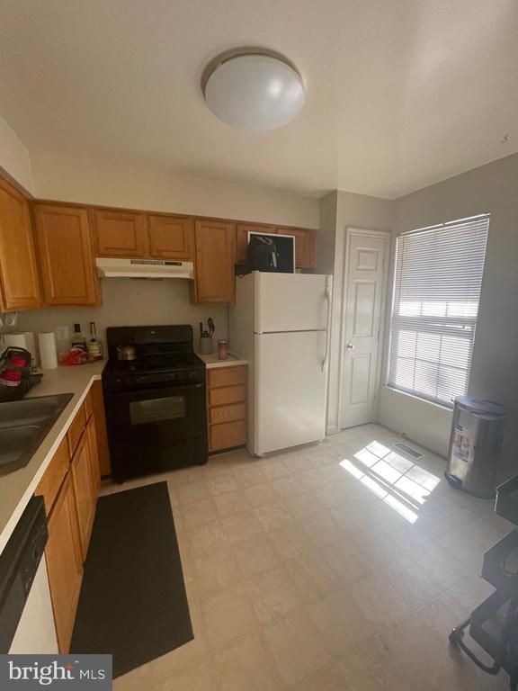 4100 Jasper Loop, Dumfries, VA 22025