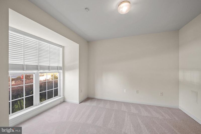3074 Esser Pl, Waldorf, MD 20603