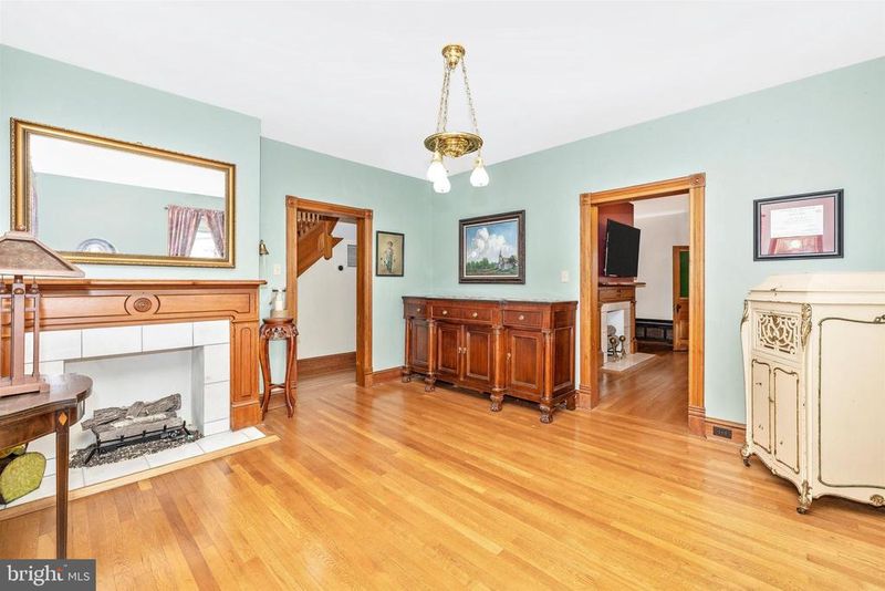 4718 Schley Ave, Braddock Heights, MD 21714