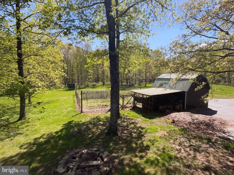 16519 Gaines Rd, Broad Run, VA 20137
