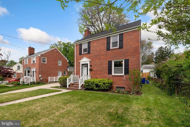 1609 Dennis Ave, Silver Spring, MD 20902