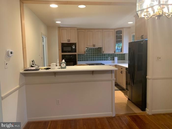 1902 Foxhall Rd, Mclean, VA 22101