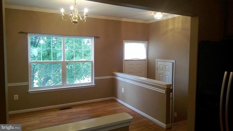 8853 Dunstable Loop, Bristow, VA 20136
