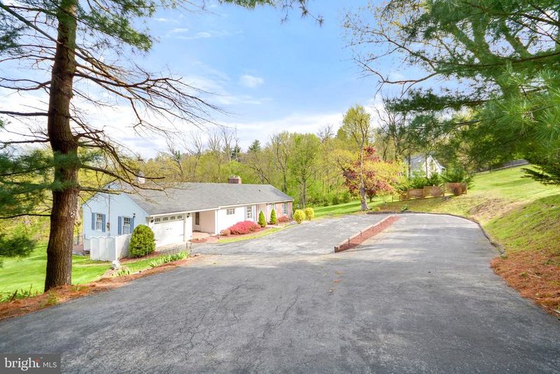 4632 Deer Spring Rd, Braddock Heights, MD 21714