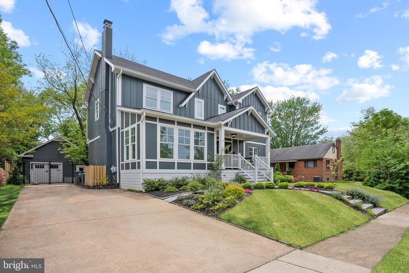 6638 32nd St N, Arlington, VA 22213
