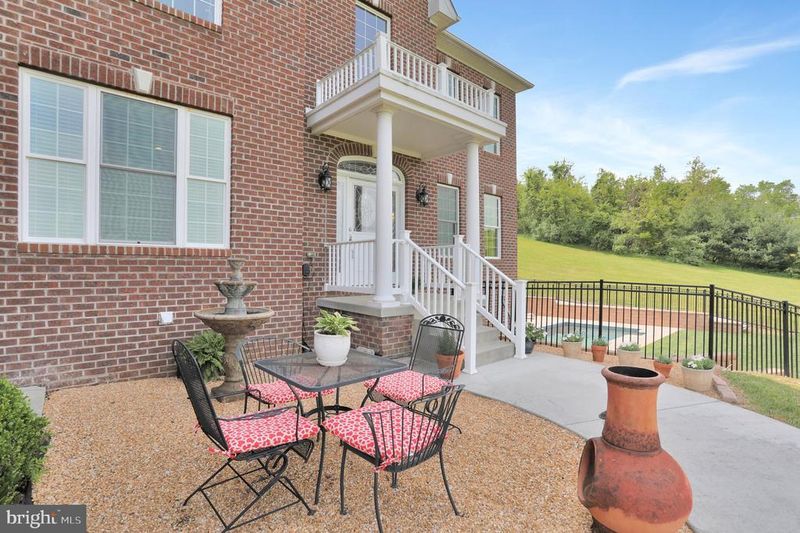 9811 Baltimore National PIKE, Myersville, MD 21773