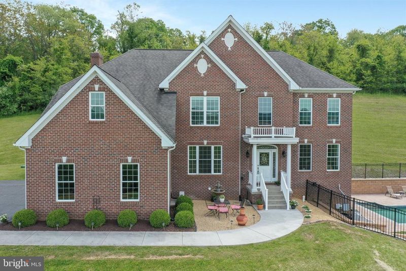9811 Baltimore National PIKE, Myersville, MD 21773