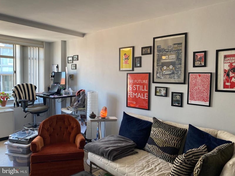 940 25th St NW #803-S, Washington, DC 20037