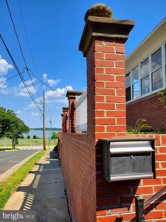 206 3rd Ave, Quantico, VA 22134