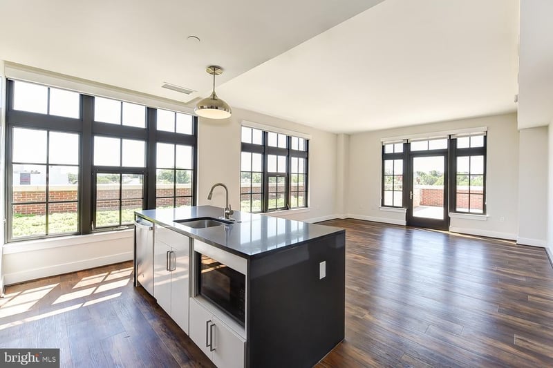 901 H St NE #FLAT D, Washington, DC 20002