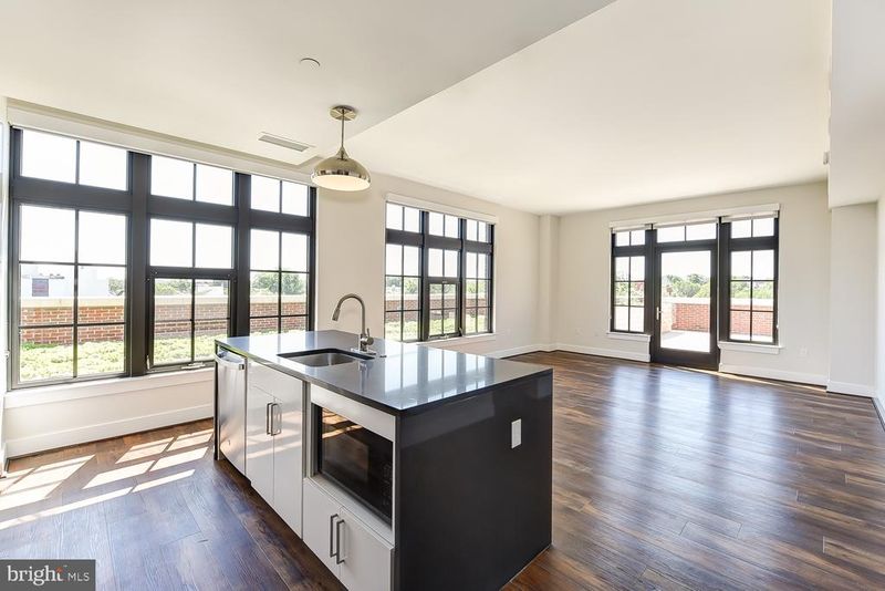 901 H St NE #STUDIO, Washington, DC 20002
