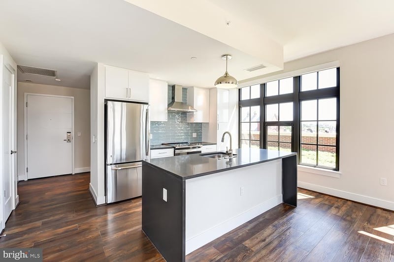 901 H St NE #FLAT D, Washington, DC 20002