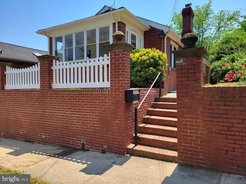 206 3rd Ave, Quantico, VA 22134