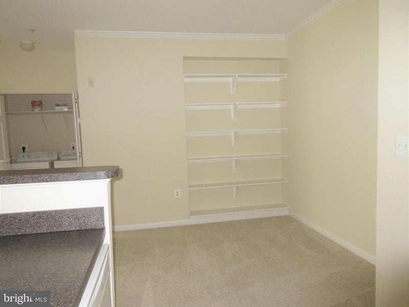 5109 Travis Edward Way #E, Centreville, VA 20120