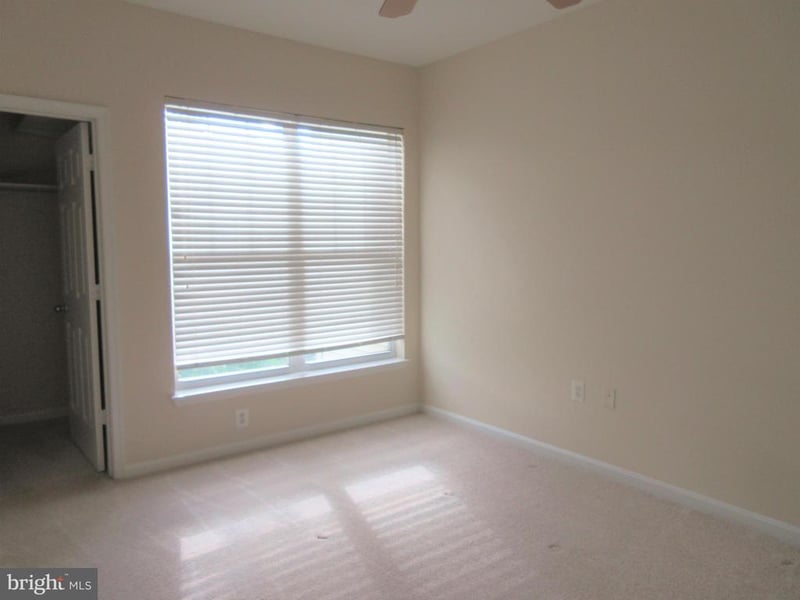 5109 Travis Edward Way #E, Centreville, VA 20120