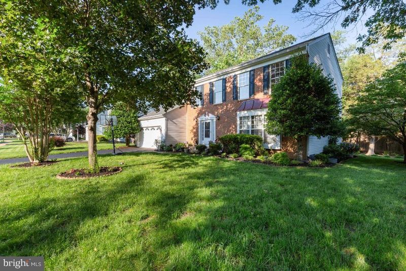 8554 Yoder St, Manassas, VA 20110