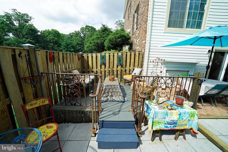 3354 Stone Heather Ct, Herndon, VA 20171