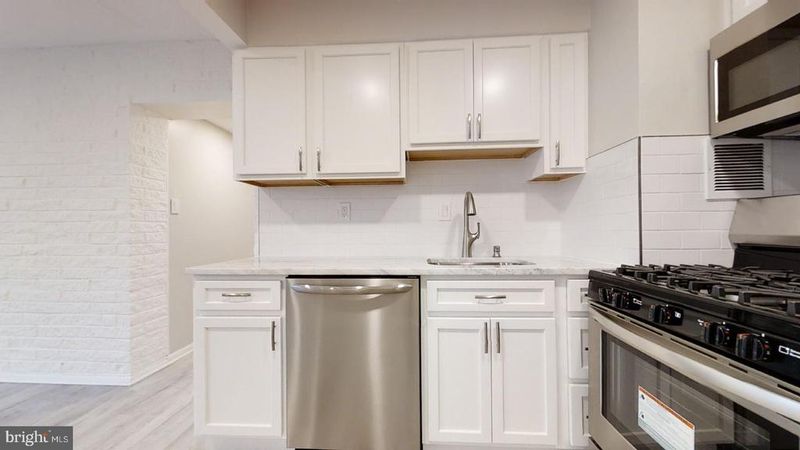1822 Metzerott Rd #305, Adelphi, MD 20783