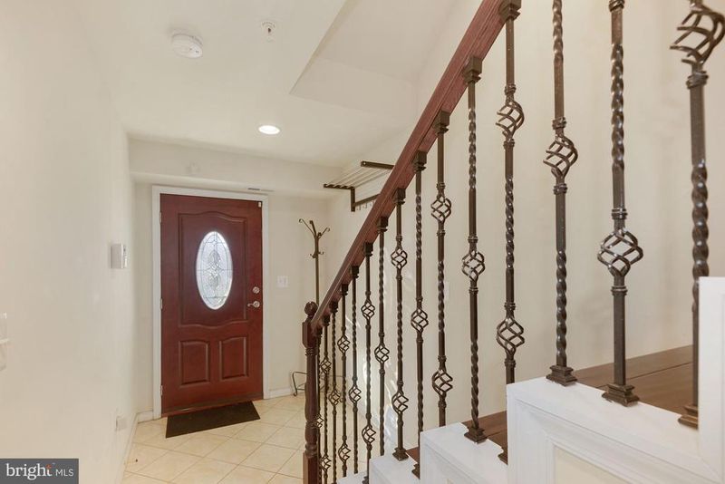5300 E St SE, Washington, DC 20019