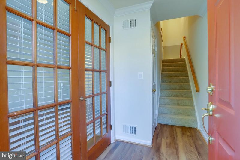1871 N Adams St, Arlington, VA 22201