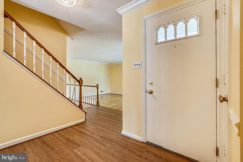 13612 Middlevale Ln, Silver Spring, MD 20906
