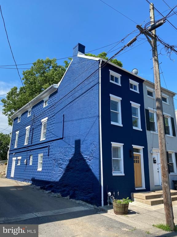 100 W 5th St, Frederick, MD 21701