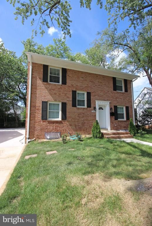 5609 5th St S, Arlington, VA 22204