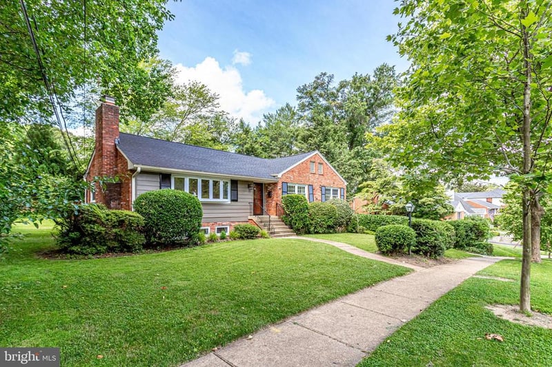 3936 N Upland St, Arlington, VA 22207