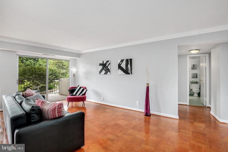 9039 Sligo Creek Pw #205, Silver Spring, MD 20901