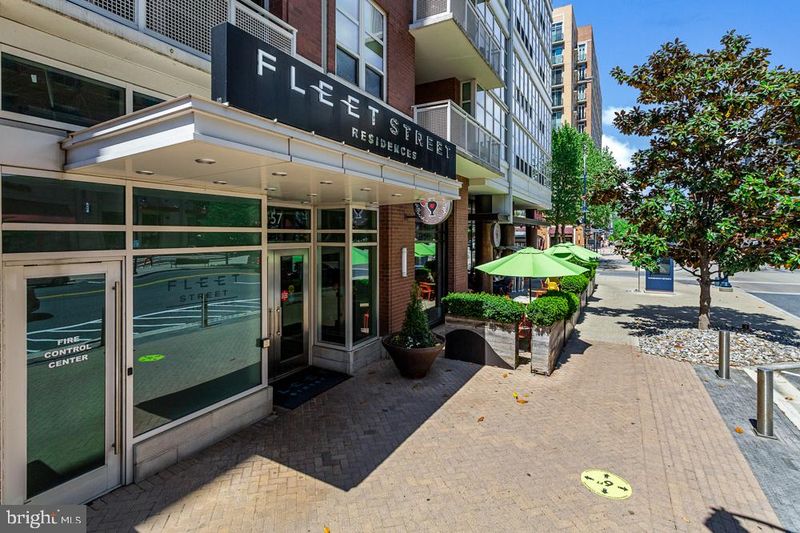 157 Fleet St #909, National Harbor, MD 20745