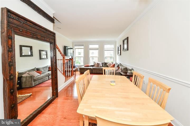 402 N Thomas St, Arlington, VA 22203