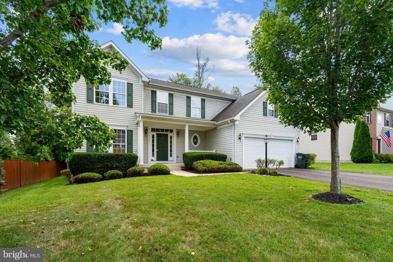 7963 Priya Ct, Manassas, VA 20111