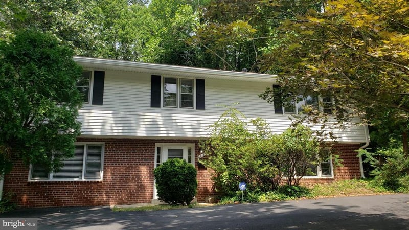 6916 Churchill Rd, Mclean, VA 22101