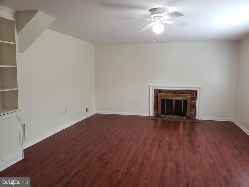 6916 Churchill Rd, Mclean, VA 22101