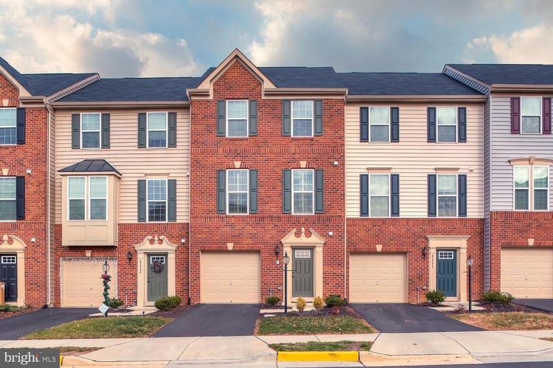 45954 Iron Oak Ter, Sterling, VA 20166