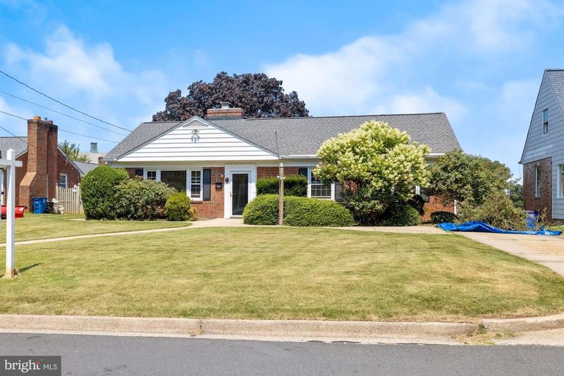 109 Saint Lawrence Dr, Silver Spring, MD 20901