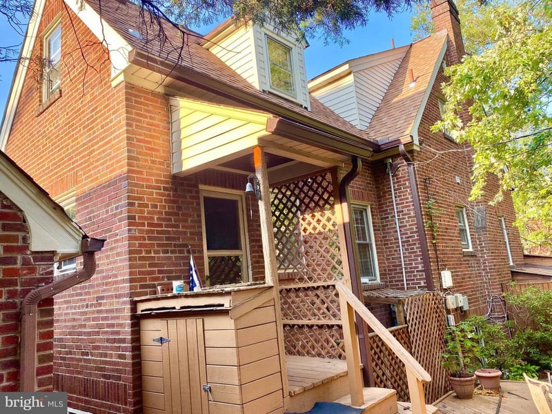 1200 S Cleveland St, Arlington, VA 22204