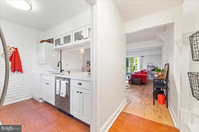 14419 Golden Oak Ct, Centreville, VA 20121