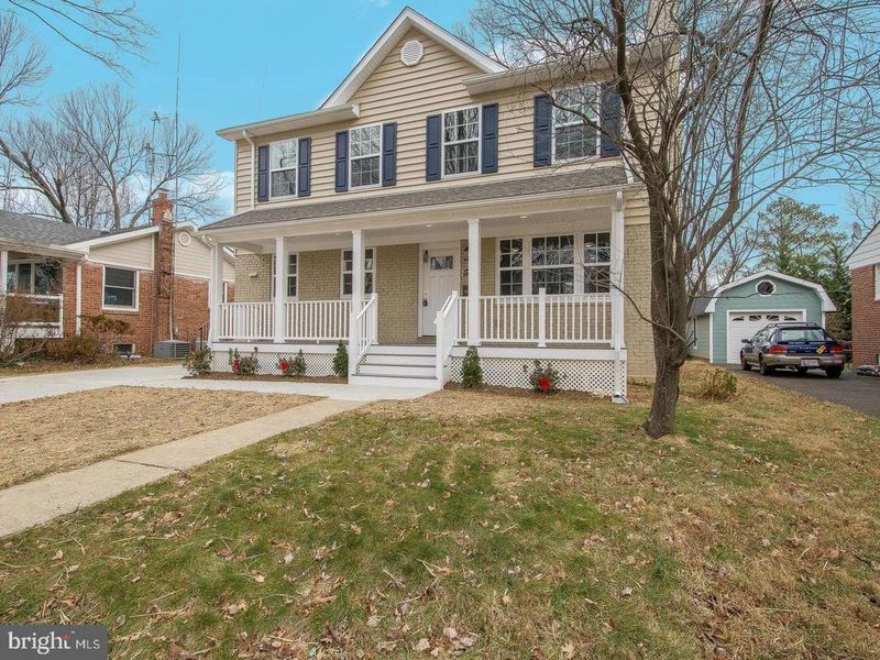 9919 Mayfield Dr, Bethesda, MD 20817