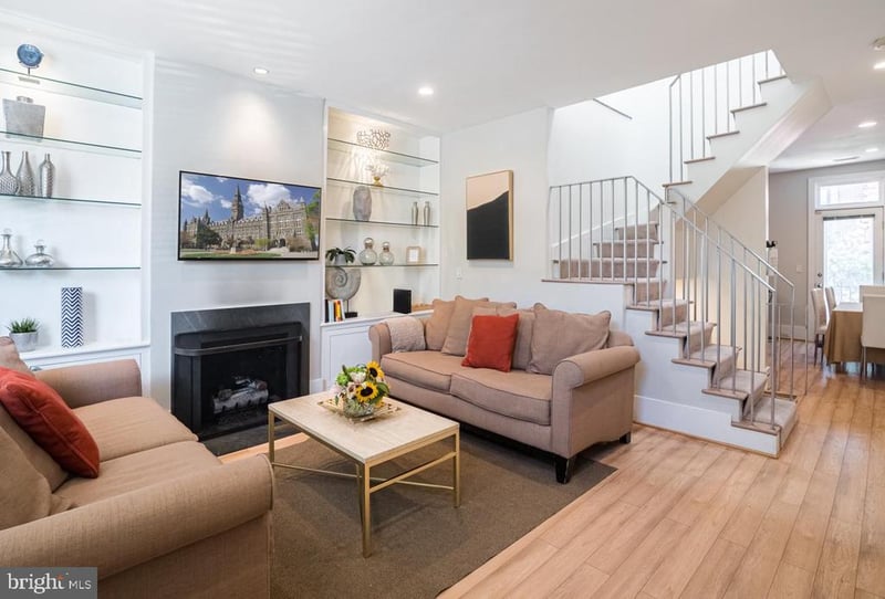 1407 33rd St NW, Washington, DC 20007