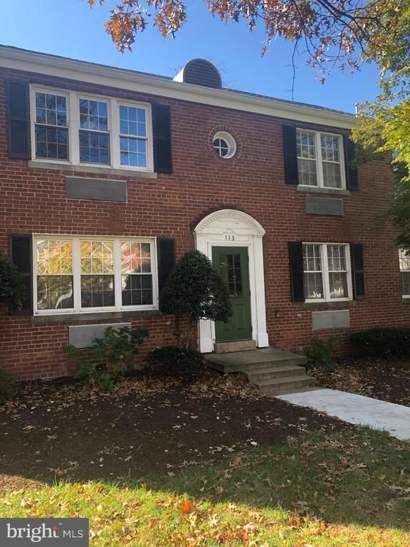 113 E Glebe Rd #C, Alexandria, VA 22305