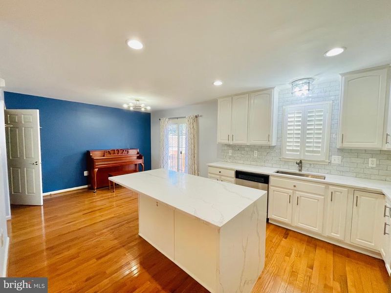 2003 Gallows Tree Ct, Vienna, VA 22182