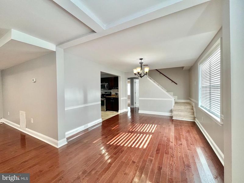 6833 Standish Dr, Hyattsville, MD 20784