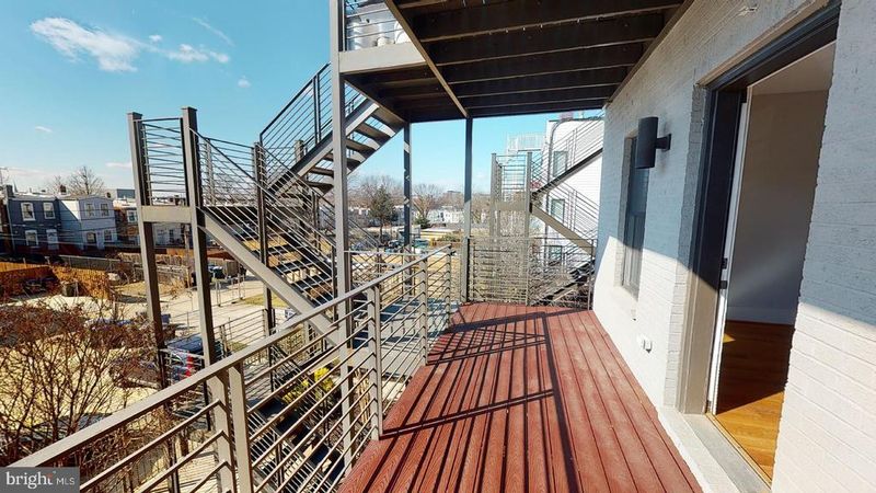 1159 Oates St NE #B, Washington, DC 20002
