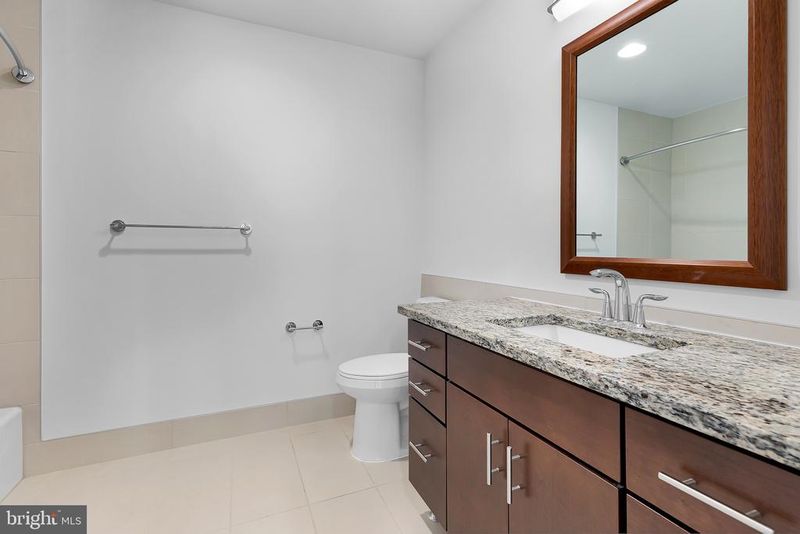 880 New Jersey Ave SE #STUDIO INTERIOR, Washington, DC 20003