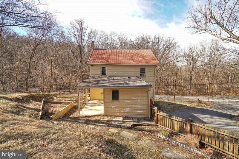 3107 Flint Hill Rd, Adamstown, MD 21710
