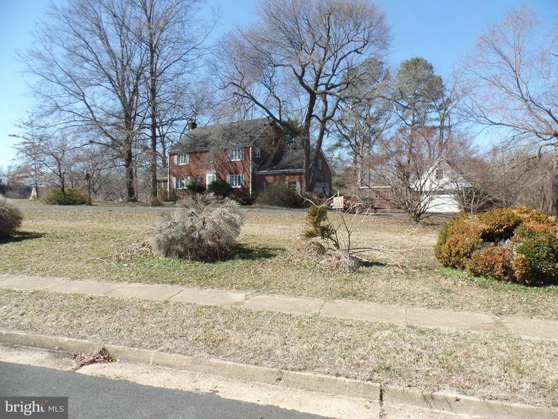1712 Dalewood, Mclean, VA 22101