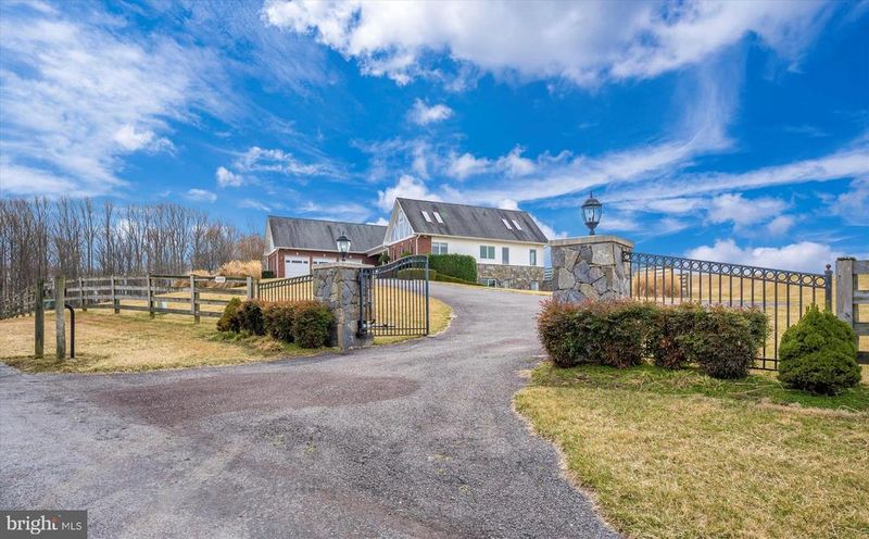 18570 Brooke Rd, Sandy Spring, MD 20860