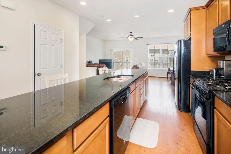5907 Leben, Frederick, MD 21703
