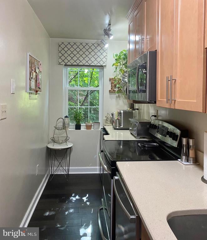 1800 Key Blvd #9493, Arlington, VA 22201